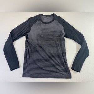 REI Black and Gray Striped Long Sleeve Tee 100% Merino Wool base layer ski hike
